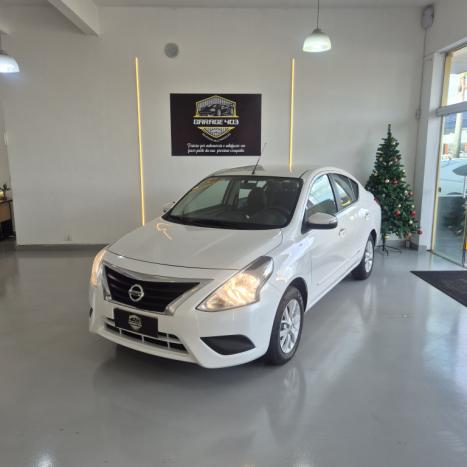 NISSAN Versa Sedan 1.6 16V 4P SV FLEX XTRONIC AUTOMTICO CVT, Foto 1
