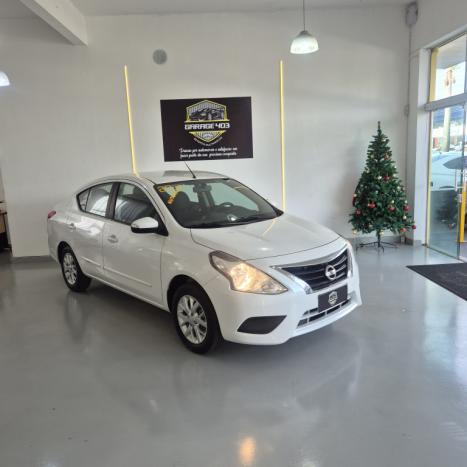 NISSAN Versa Sedan 1.6 16V 4P SV FLEX XTRONIC AUTOMTICO CVT, Foto 2