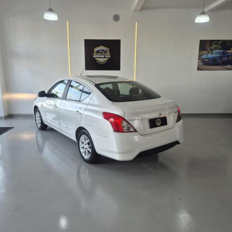 NISSAN Versa Sedan 1.6 16V 4P SV FLEX XTRONIC AUTOMTICO CVT, Foto 4