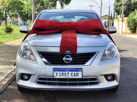 NISSAN Versa Sedan 1.6 16V 4P FLEX SL, Foto 2