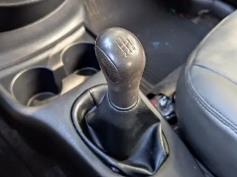 NISSAN Versa Sedan 1.6 16V 4P FLEX SL, Foto 17