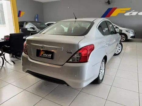 NISSAN Versa Sedan 1.6 16V 4P FLEX SL, Foto 2