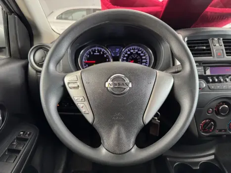 NISSAN Versa Sedan 1.6 16V 4P FLEX SL, Foto 14