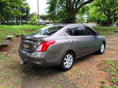 NISSAN Versa Sedan 1.6 16V 4P FLEX SL, Foto 4