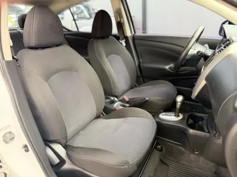 NISSAN Versa Sedan 1.6 16V 4P SV FLEX XTRONIC AUTOM�TICO CVT, Foto 4