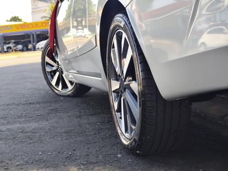 NISSAN Versa Sedan 1.6 16V 4P FLEX EXCLUSIVE XTRONIC AUTOM�TICO CVT, Foto 5