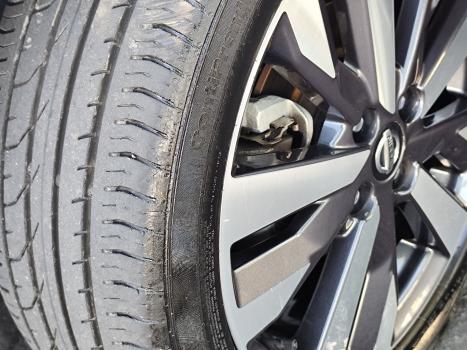 NISSAN Versa Sedan 1.6 16V 4P FLEX EXCLUSIVE XTRONIC AUTOM�TICO CVT, Foto 7