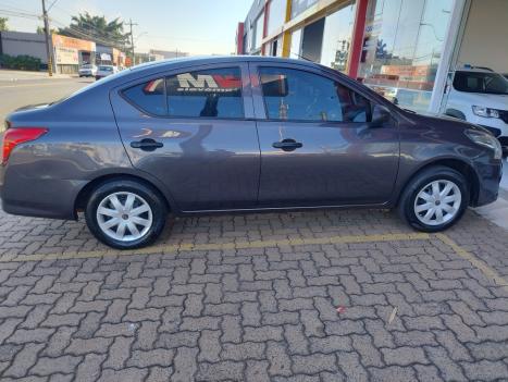 NISSAN Versa Sedan 1.0 12V 4P FLEX V-DRIVE, Foto 8