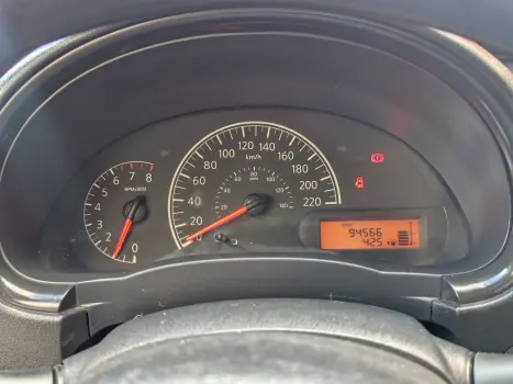 NISSAN Versa Sedan 1.6 16V 4P FLEX SV, Foto 18