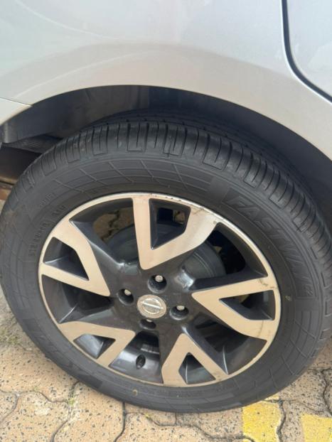 NISSAN Versa Sedan 1.6 16V 4P FLEX SL, Foto 5