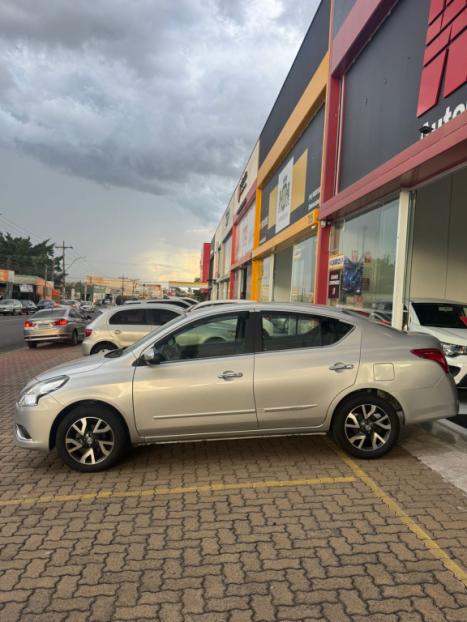 NISSAN Versa Sedan 1.6 16V 4P FLEX SL, Foto 11