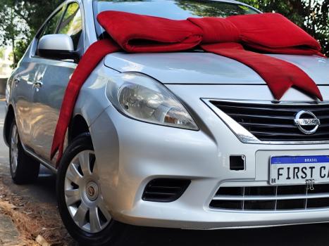 NISSAN Versa Sedan 1.6 16V 4P FLEX SV, Foto 3