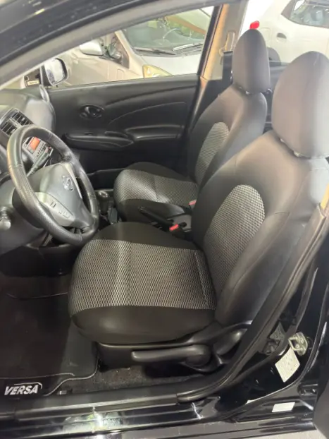 NISSAN Versa Sedan 1.6 16V 4P FLEX S, Foto 8
