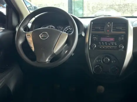 NISSAN Versa Sedan 1.6 16V 4P FLEX SL, Foto 5