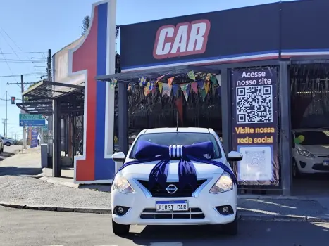 NISSAN Versa Sedan 1.6 16V 4P UNIQUE FLEX XTRONIC AUTOM�TICO CVT, Foto 2