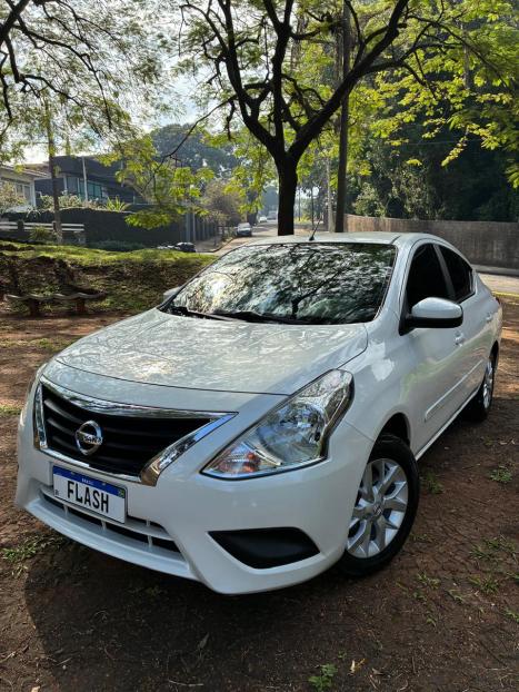 NISSAN Versa Sedan 1.6 16V 4P SV FLEX XTRONIC AUTOM�TICO CVT, Foto 2