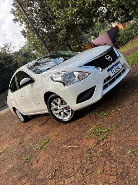 NISSAN Versa Sedan 1.6 16V 4P SV FLEX XTRONIC AUTOM�TICO CVT, Foto 5