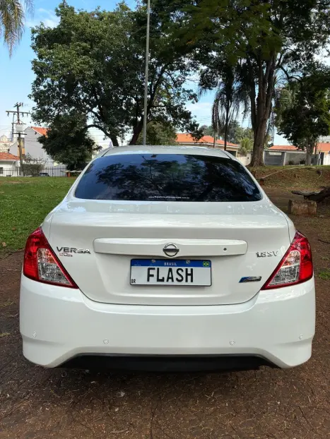 NISSAN Versa Sedan 1.6 16V 4P SV FLEX XTRONIC AUTOM�TICO CVT, Foto 10