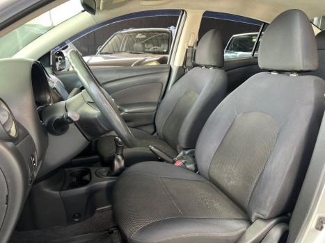 NISSAN Versa Sedan 1.6 16V 4P FLEX SV, Foto 9