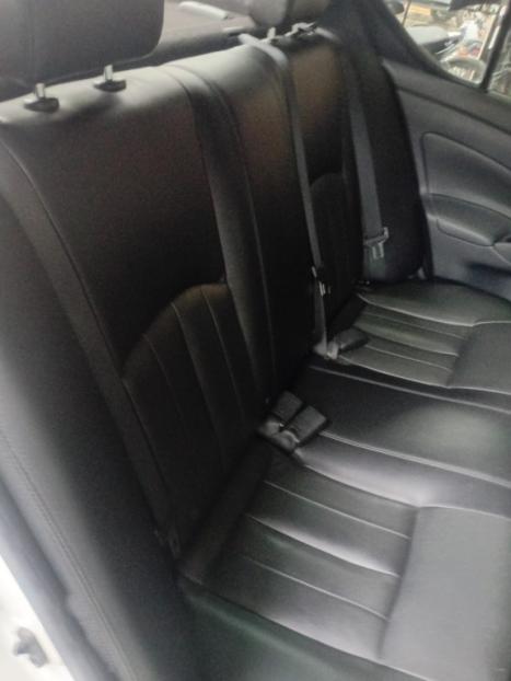 NISSAN Versa Sedan 1.6 16V 4P SL FLEX XTRONIC AUTOM�TICO CVT, Foto 4