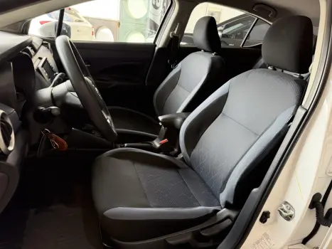 NISSAN Versa Sedan 1.6 16V 4P FLEX ADVANCE XTRONIC AUTOMÁTICO CVT, Foto 8