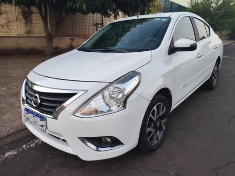 NISSAN Versa Sedan 1.6 16V 4P FLEXSTART V-DRIVE, Foto 3