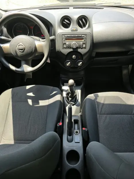 NISSAN Versa Sedan 1.6 16V 4P FLEX SV, Foto 5