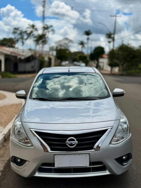 NISSAN Versa Sedan 1.6 16V 4P FLEX SL, Foto 2