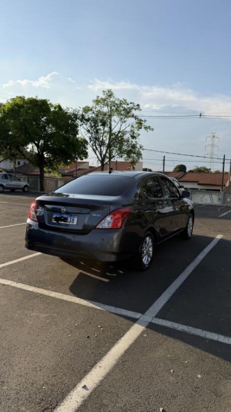 NISSAN Versa Sedan 1.6 16V 4P FLEX SV, Foto 3