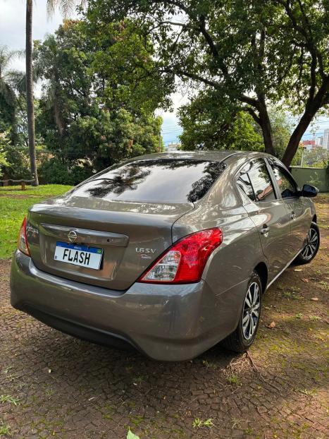 NISSAN Versa Sedan 1.6 16V 4P SV FLEX XTRONIC AUTOMÁTICO CVT, Foto 9