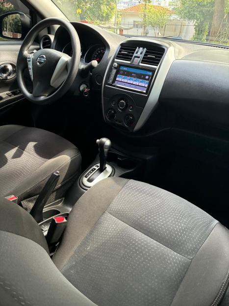 NISSAN Versa Sedan 1.6 16V 4P SV FLEX XTRONIC AUTOMÁTICO CVT, Foto 17