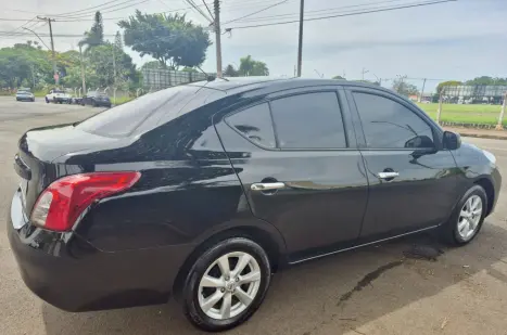 NISSAN Versa Sedan 1.6 16V 4P FLEX SL, Foto 4