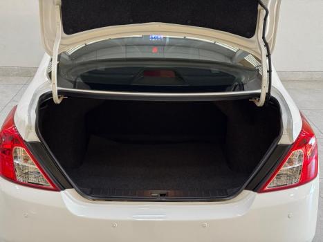 NISSAN Versa Sedan 1.6 16V 4P SL FLEX XTRONIC AUTOMÁTICO CVT, Foto 14