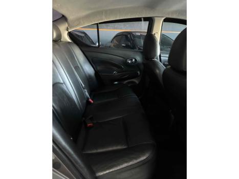 NISSAN Versa Sedan , Foto 9