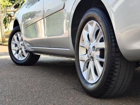 NISSAN Versa Sedan , Foto 5