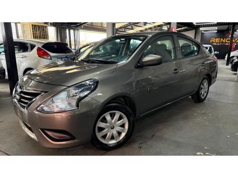 NISSAN Versa Sedan , Foto 13