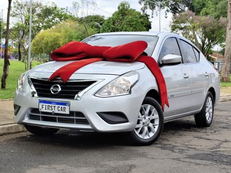 NISSAN Versa Sedan , Foto 1