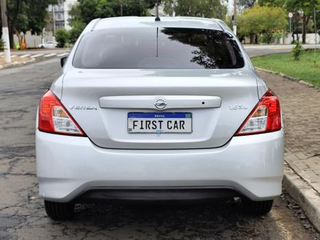 NISSAN Versa Sedan , Foto 7