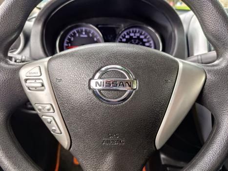 NISSAN Versa Sedan , Foto 15