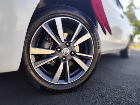 NISSAN Versa Sedan , Foto 5