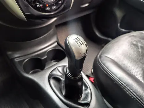 NISSAN Versa Sedan , Foto 17