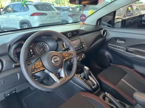 NISSAN Versa Sedan , Foto 14