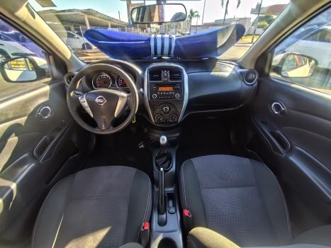 NISSAN Versa Sedan , Foto 17