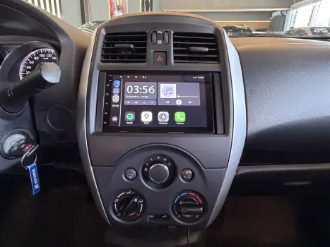 NISSAN Versa Sedan , Foto 19