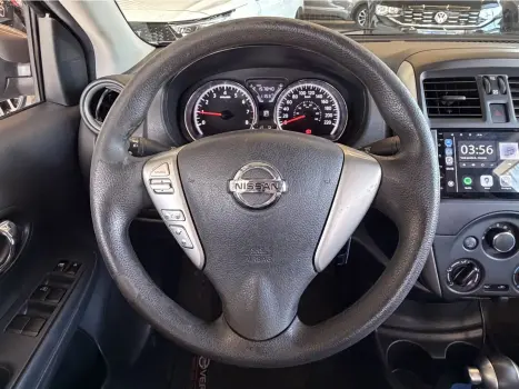 NISSAN Versa Sedan , Foto 21