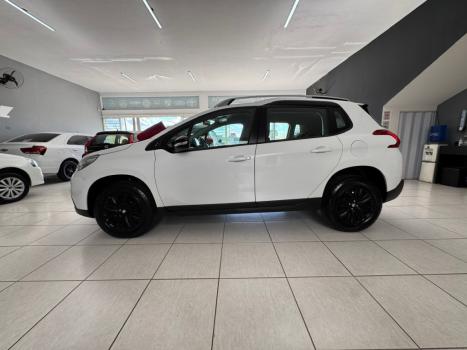 PEUGEOT 2008 1.6 16V 4P FLEX ALLURE AUTOMÁTICO, Foto 3 PEUGEOT 2008 1.6 16V 4P FLEX ALLURE AUTOMÁTICO, Foto 3