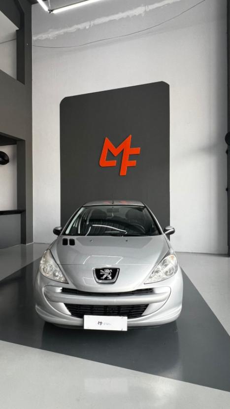 PEUGEOT 207 Hatch 1.4 4P ACTIVE FLEX, Foto 2