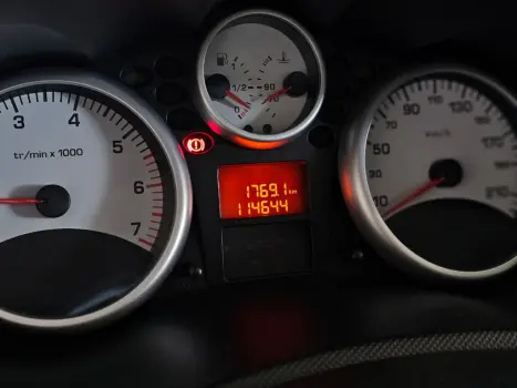 PEUGEOT 207 Hatch 1.4 4P ACTIVE FLEX, Foto 9