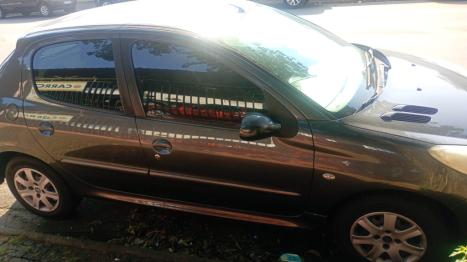 PEUGEOT 207 Hatch 1.4 4P ACTIVE FLEX, Foto 2