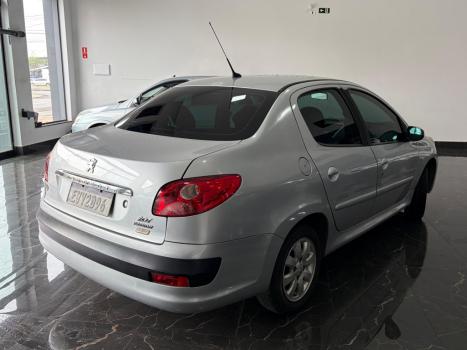 PEUGEOT 207 Sedan 1.4 4P PASSION XR FLEX, Foto 3